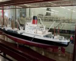 The National Maritime Museum showcases the history of Britain at sea. The collection consists of ship models, official public reports, navigational in